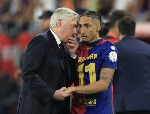 每体：安帅对皇马巴萨球员接管双重步调，拉菲参预了无酷爱酷爱的比赛