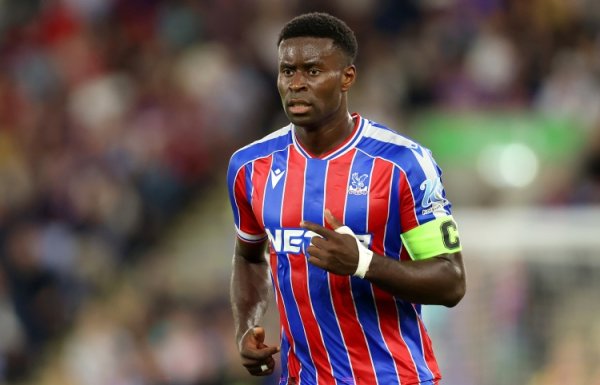 曼晚：替代斯通斯，曼城专门引进水晶宫后卫格伊但将靠近多队竞争