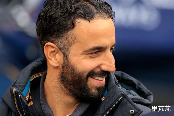 一日英超动向: 曼联高层坚强撑捏阿莫林, 凯恩成为欧冠数据领跑者