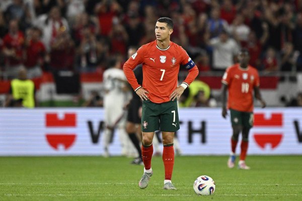 C罗和梅西谢世初赛各有上风, 哈兰德有契机赶超旷世双骄