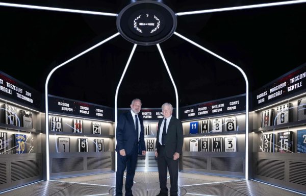 尤文图斯名东说念主堂启用，皮耶罗、普拉蒂尼等名宿入选首批名单