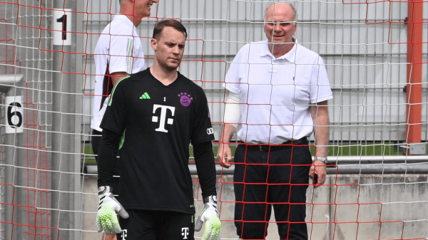 赫内斯: 最佳的球员必须干与宇宙杯, 诺伊尔即是最佳的阿谁