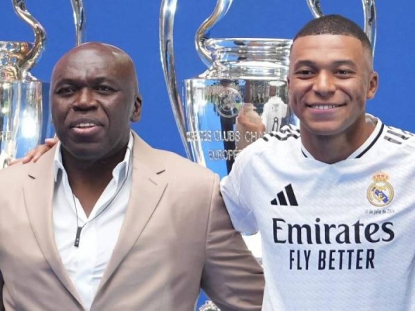 姆巴佩父亲：K77欧冠决赛逼抢没啥大不了，这不是姆巴佩该作念的事