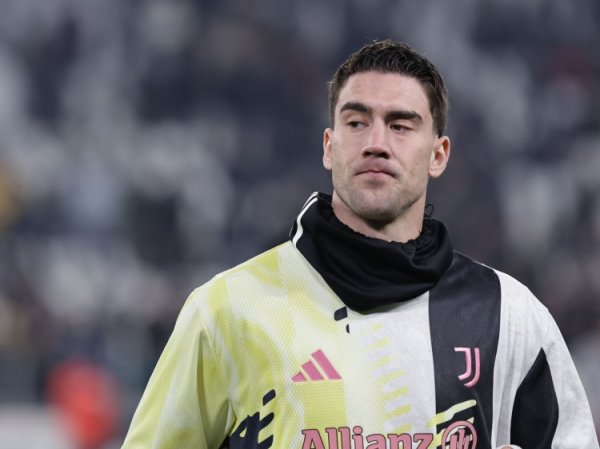 年薪1200万！米体：尤文谈论冬窗卖DV9，切尔西与曼联正密切眷注