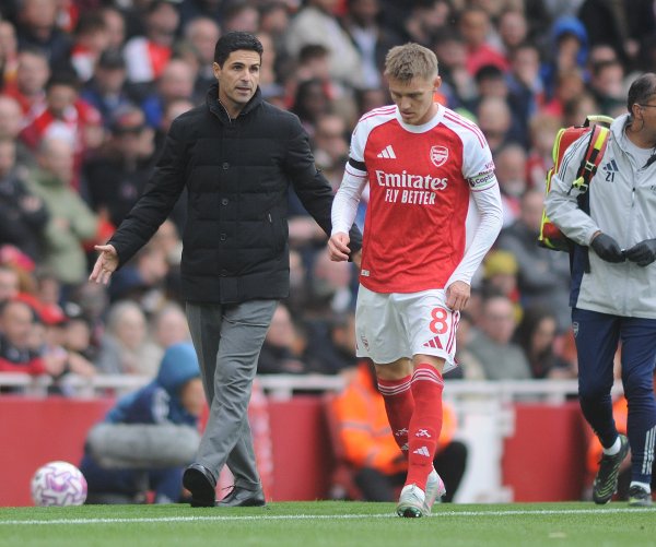 阿尔特塔：厄德高我方以为伤情不乐不雅，赖斯背部疾苦主动条目换下