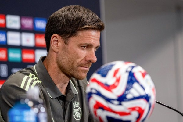 姆总让点，阿隆索：球员自行决定点球主罚权，姆巴佩也曾第一采选