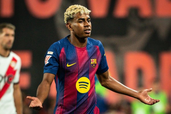 塞尔：巴萨因为休息是以没实时和西班牙通报亚马尔伤情