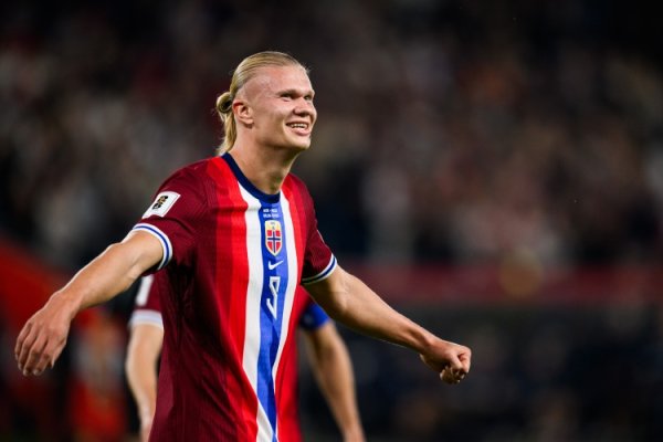 挡不住！哈兰德新赛季国度队和俱乐部12场21球3助，畅通10场进球