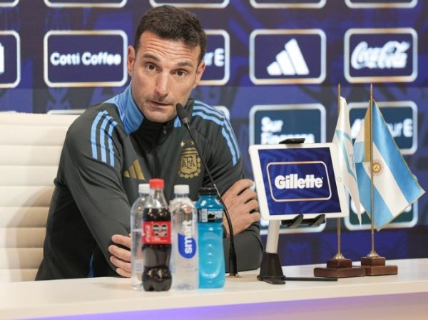 斯卡洛尼：迪马利亚普及了阿根廷足球眉目，他配得上圈套今有的一切