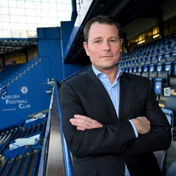 邮报：开赛一个月仍未找到球衣扶植商，切尔西首席营收官去职