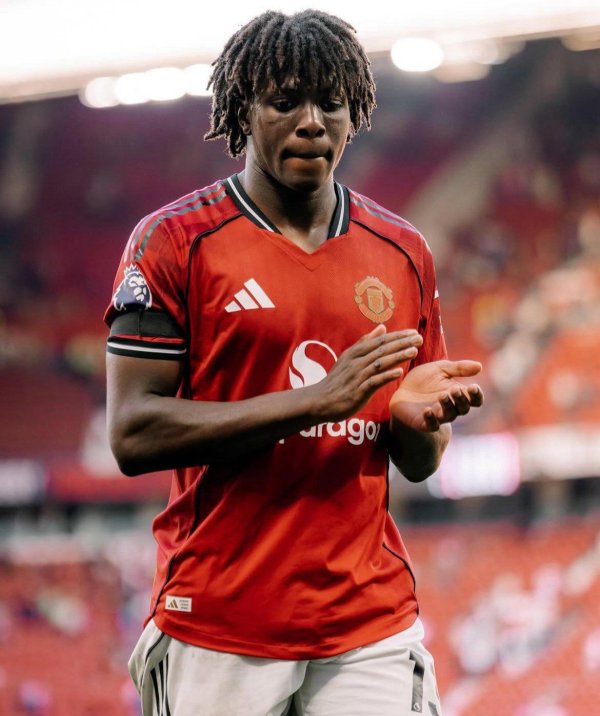 多尔古助B费首开记载，为曼联糊口初次参与进球