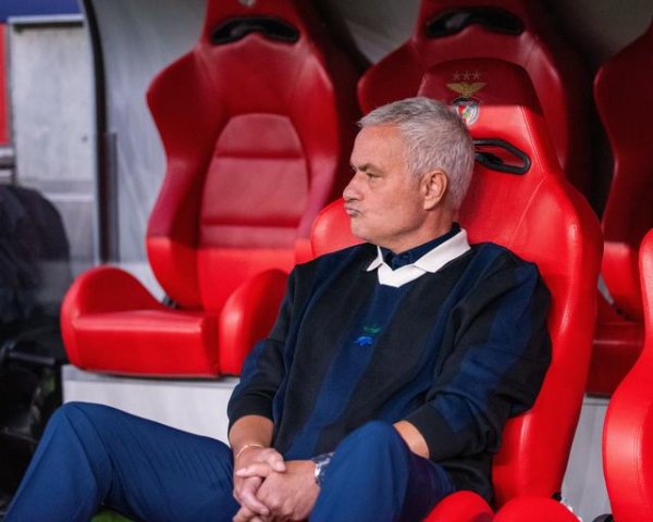 穆帅：来本菲卡不是为了触怒波尔图，因为我想抓教有弘愿的俱乐部