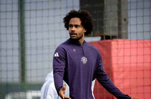 皆尔克泽向曼联恳求离队, 西汉姆联队专门捡漏踢保级战