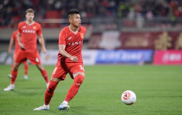 黄希扬：但愿在向余望们身上能完了寰宇球迷的愿望，走向世界杯