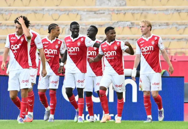 2场轰3球! 巴萨旧将王者回顾, 身价最高8000万, 目下只值500万