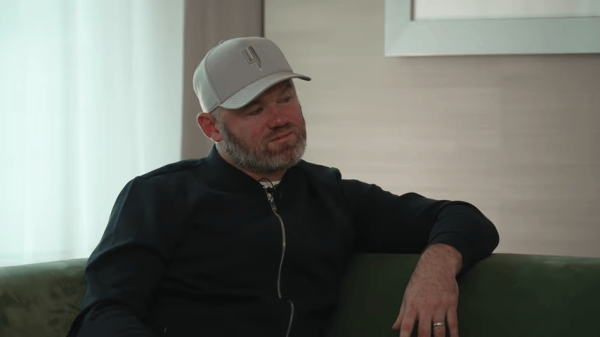 鲁尼: 东说念主们皆合计我报怨C罗, 但适值违反我很观赏他