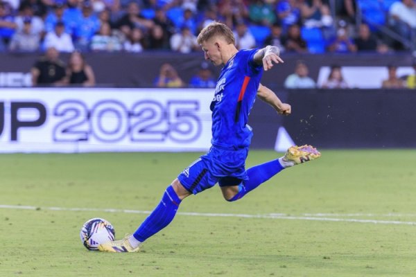 罗马诺：博古斯决定更换经纪公司准备转会，欧洲、好意思职联多队专诚