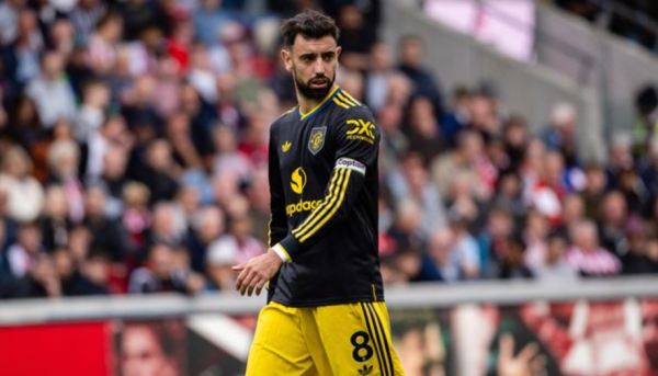 B费踢飞点球，曼联1比3不敌布伦特福德，阿莫林带队创88年约束