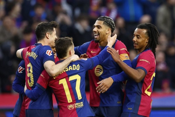 13胜2平！自2016年9月以来，巴萨对阵阿拉维斯保捏15场不败