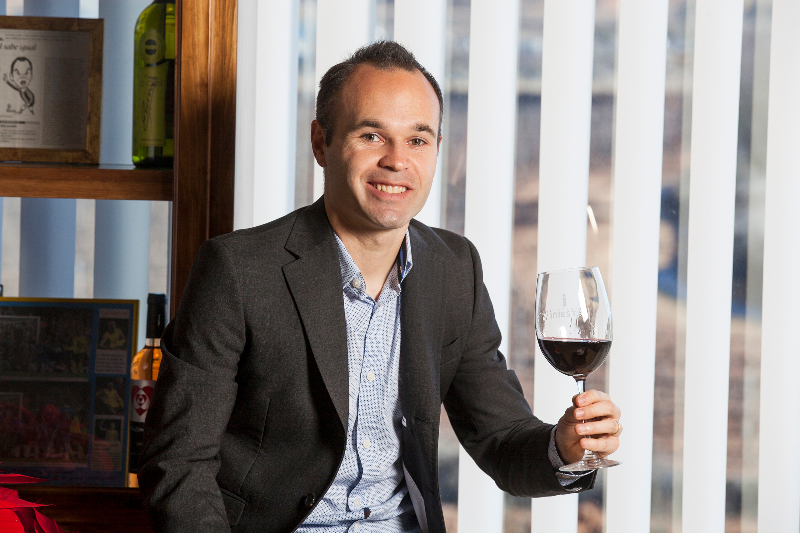 杀死悬念！李新翔穿裆过东说念主后推射远角立功，海港4-2逾越海牛